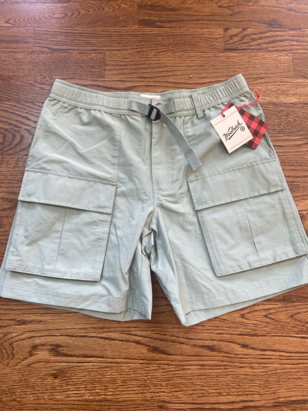 Woolrich Men's Sage Green Cargo Shorts with Belt Size Small Hiking Outdoors‎ NWT